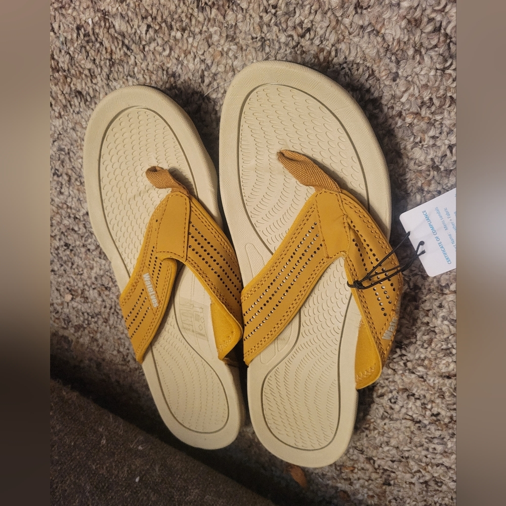 Watelves‎ NEW Flip Flops Sandals Size 11.5 Womans